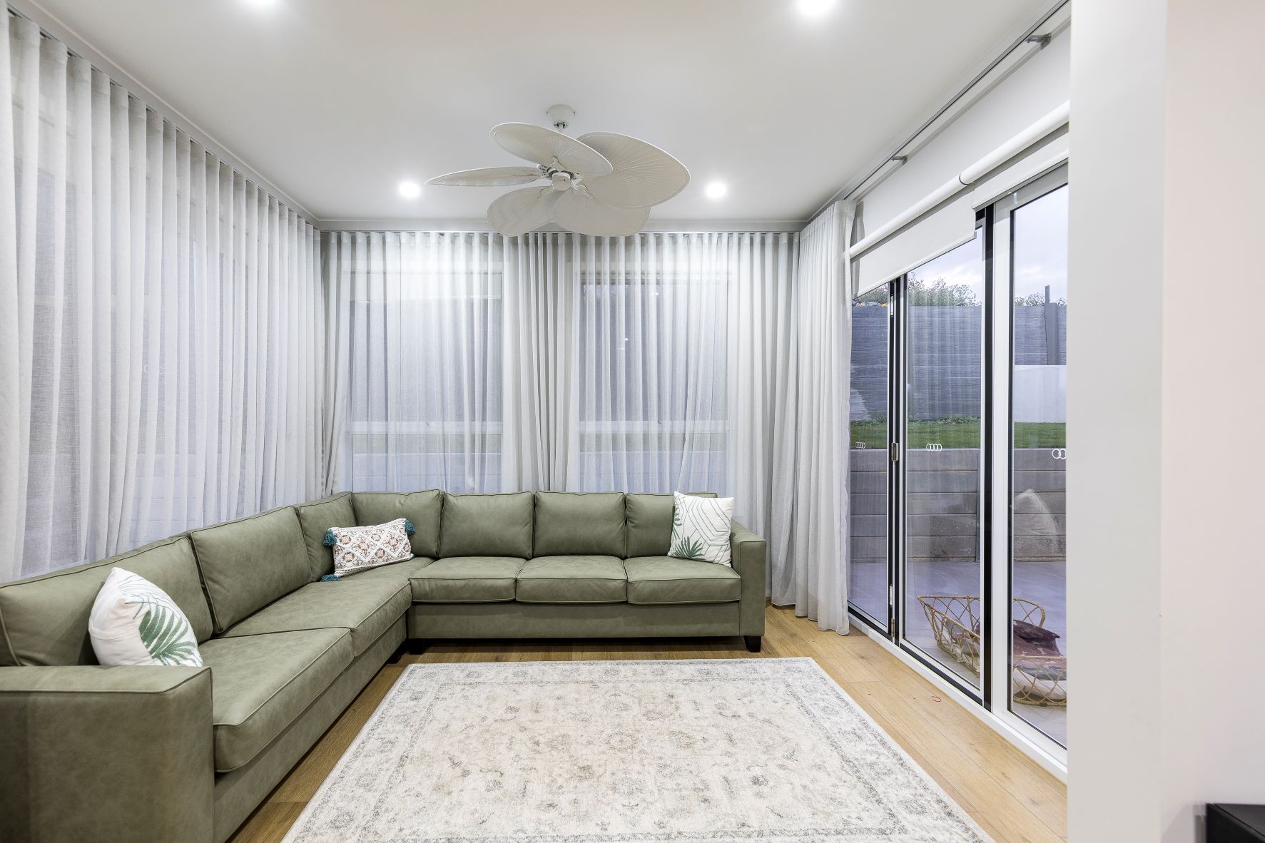 Charteris Drive Craigieburn — image 8