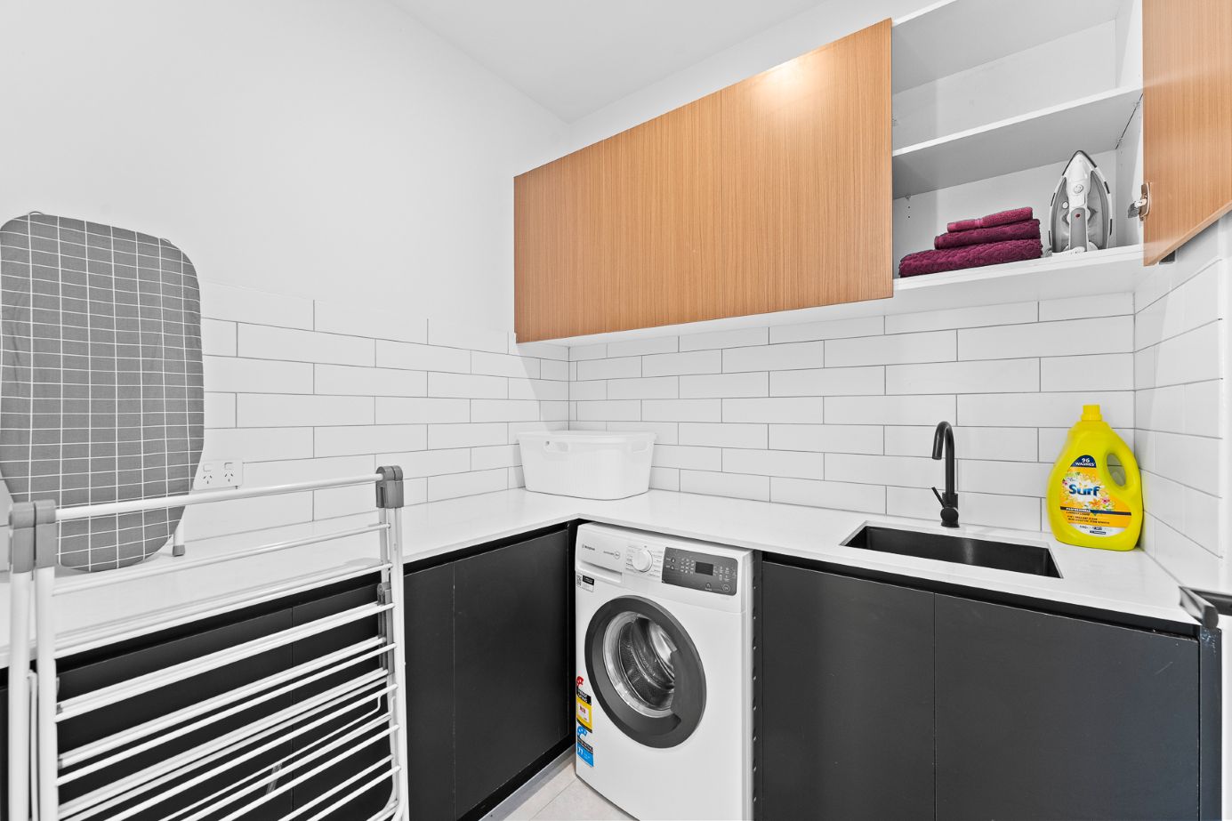 Devon Park Drive Highton — image 1